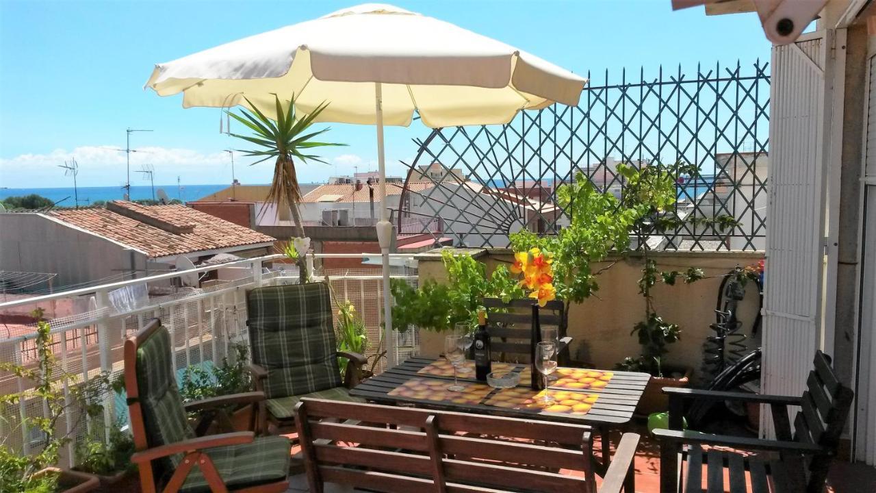 Apartamento Mediterraneo Pineda de Mar Luaran gambar